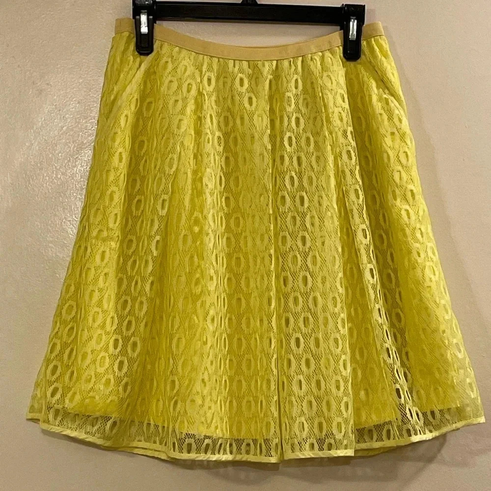 MAEVE by ANTHROPOLOGIE NWOT Lawn Party‎ Skirt in Yellow - Picture 3 of 8